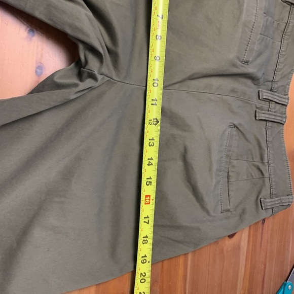 Talbots Straight Leg Olive Green Chinos - Picture 14 of 14